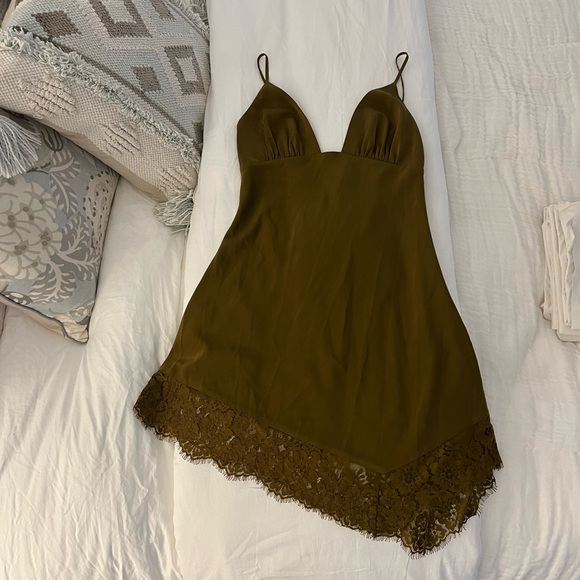 House of Harlow x Revolve Nouvelle Mini Silk / Lace Slip Dress - sz M - Picture 7 of 7